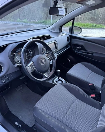 Toyota Yaris cena 49000 przebieg: 70768, rok produkcji 2016 z Bochnia małe 121